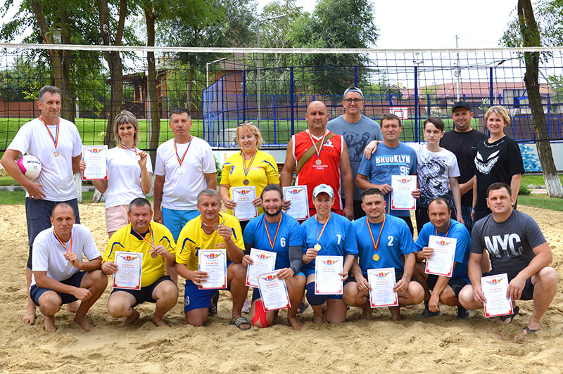 Турнир по волейболу к юбилею Семикаракорска