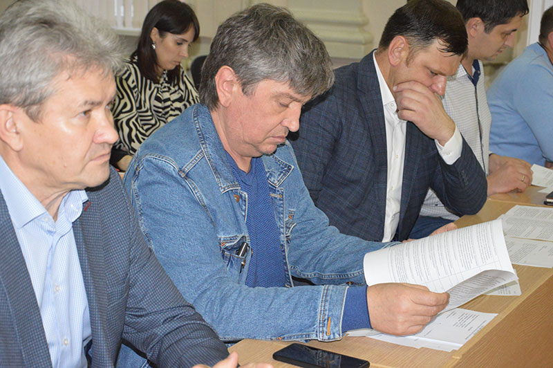 На очередном Собрании депутатов Семикаракорского городского поселения рассмотрены изменения в проект бюджета и Устав муниципального образования