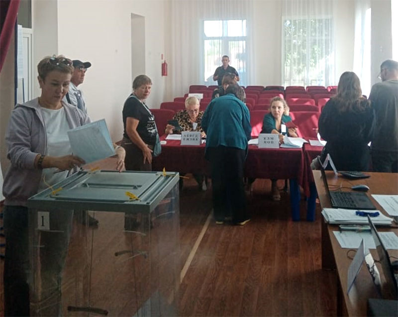  В Семикаракорске началось голосование по выборам Губернатора Ростовской области 